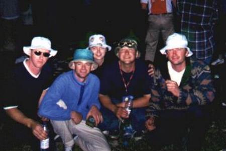 Gogs, Martin, Jackie, Stumpy and Smed sporting some sunburn from the first day