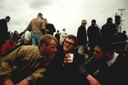 Mike, Jimmy and Scott in deep conversation !!